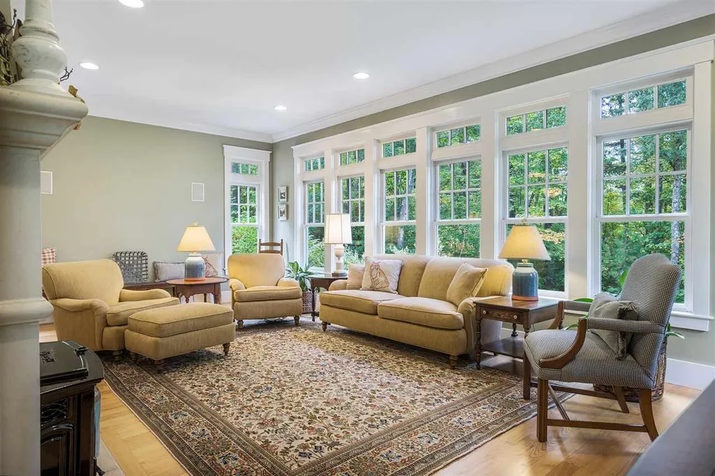 55 Nartoff Road Hollis NH 03049