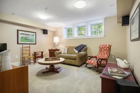 55 Nartoff Road Hollis NH 03049