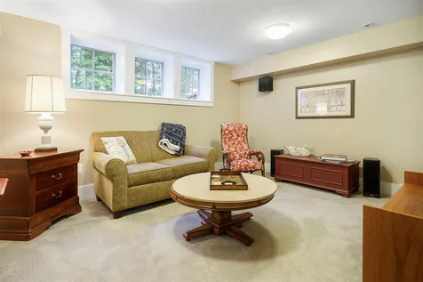 55 Nartoff Road Hollis NH 03049