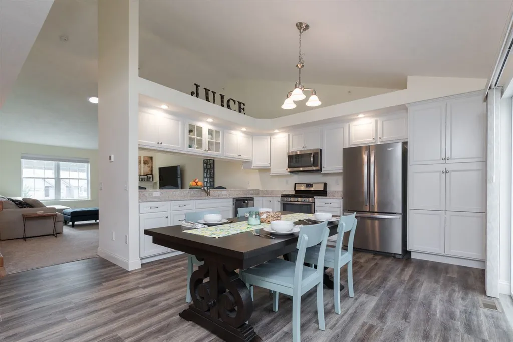 23 Stevens Court Atkinson NH 03811