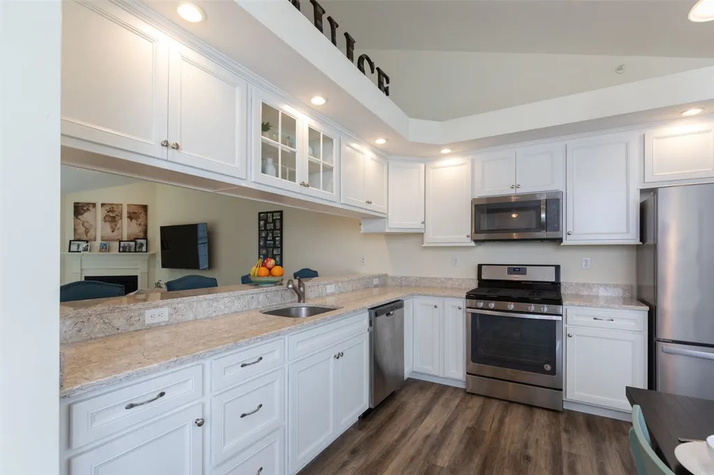 23 Stevens Court Atkinson NH 03811