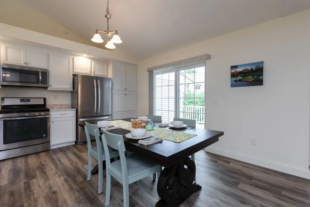 23 Stevens Court Atkinson NH 03811