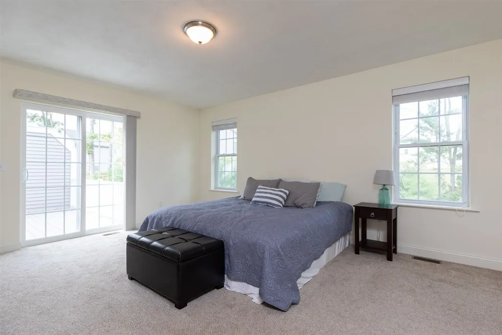 23 Stevens Court Atkinson NH 03811