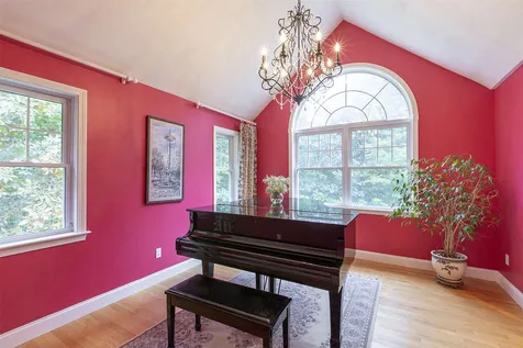 83 Lovering Road North Hampton NH 03862