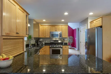 83 Lovering Road North Hampton NH 03862