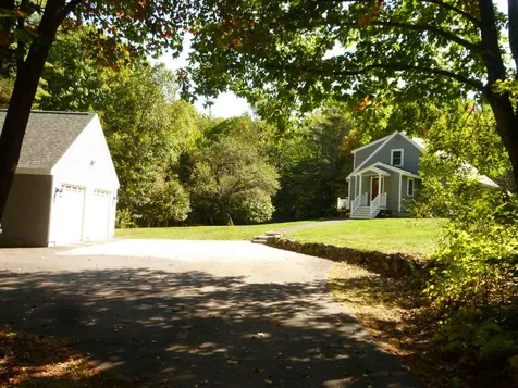 197 Bog Road Hillsborough NH 03244