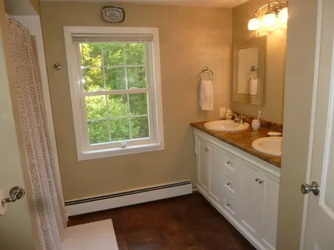 197 Bog Road Hillsborough NH 03244