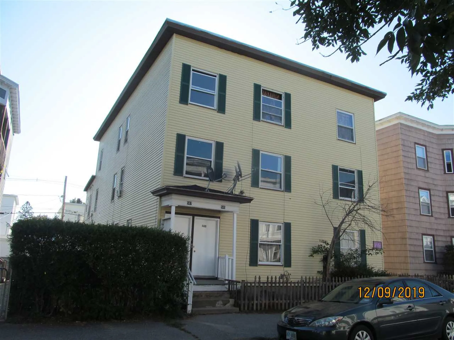 585-587 Rimmon Street Manchester NH 03102