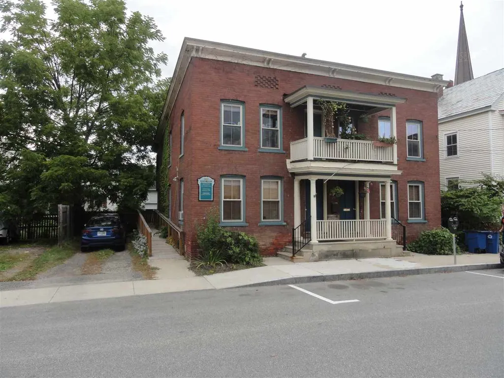 29 Center Street Keene NH 03431