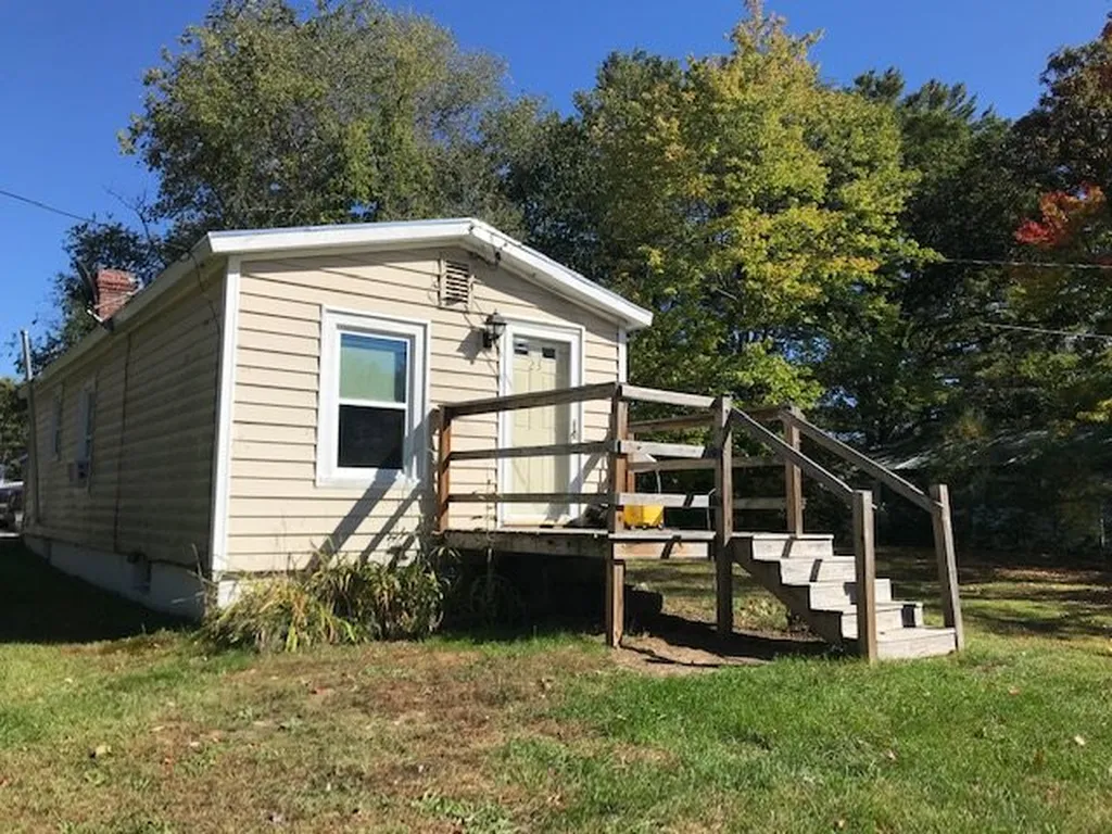 23 Old Henniker Road Hillsborough NH 03244