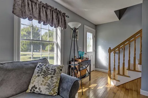 16 North Ridge Road Bradford NH 03221