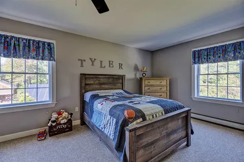 16 North Ridge Road Bradford NH 03221