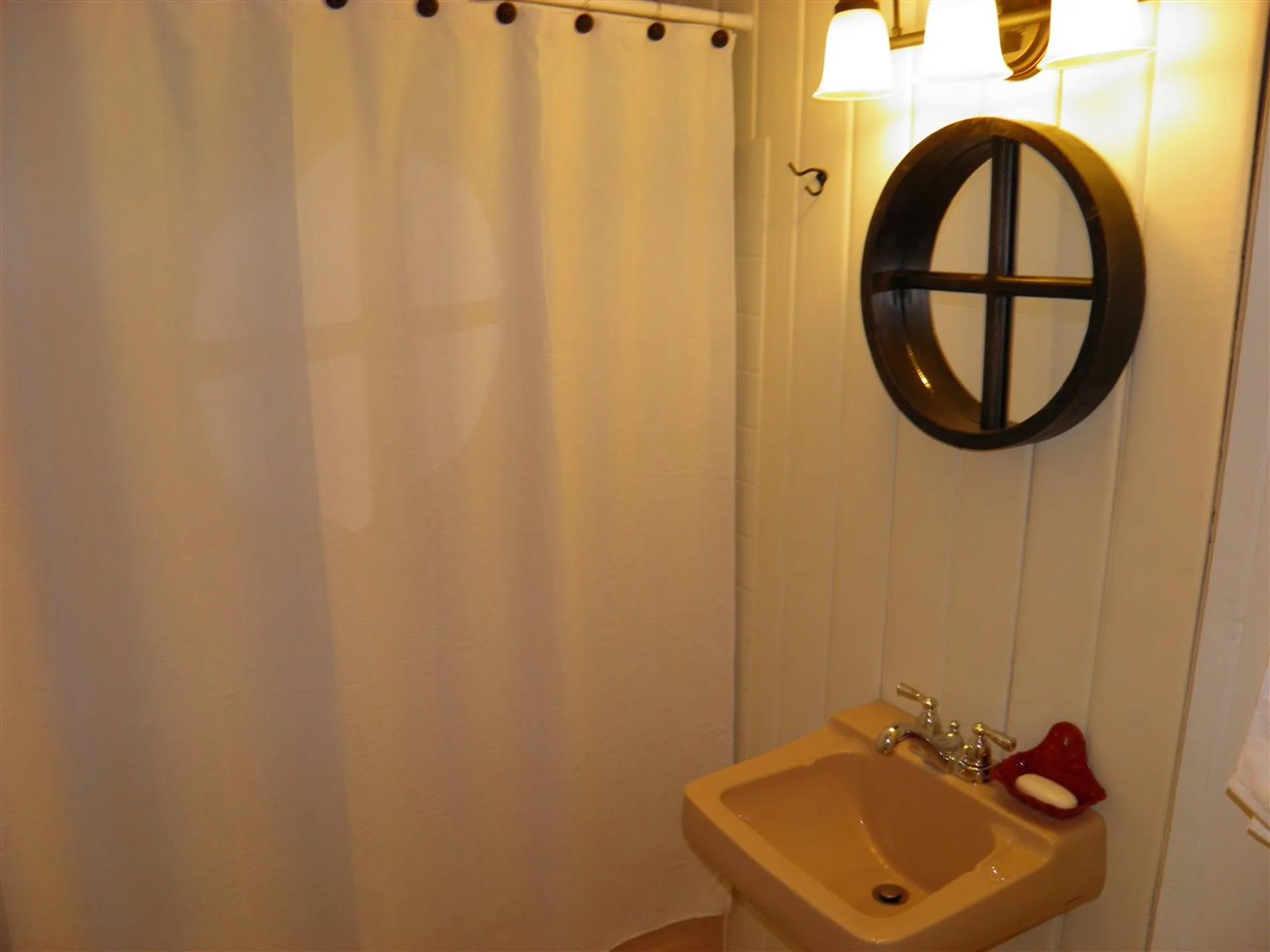 116 Middle Pines Road Warren VT 05674