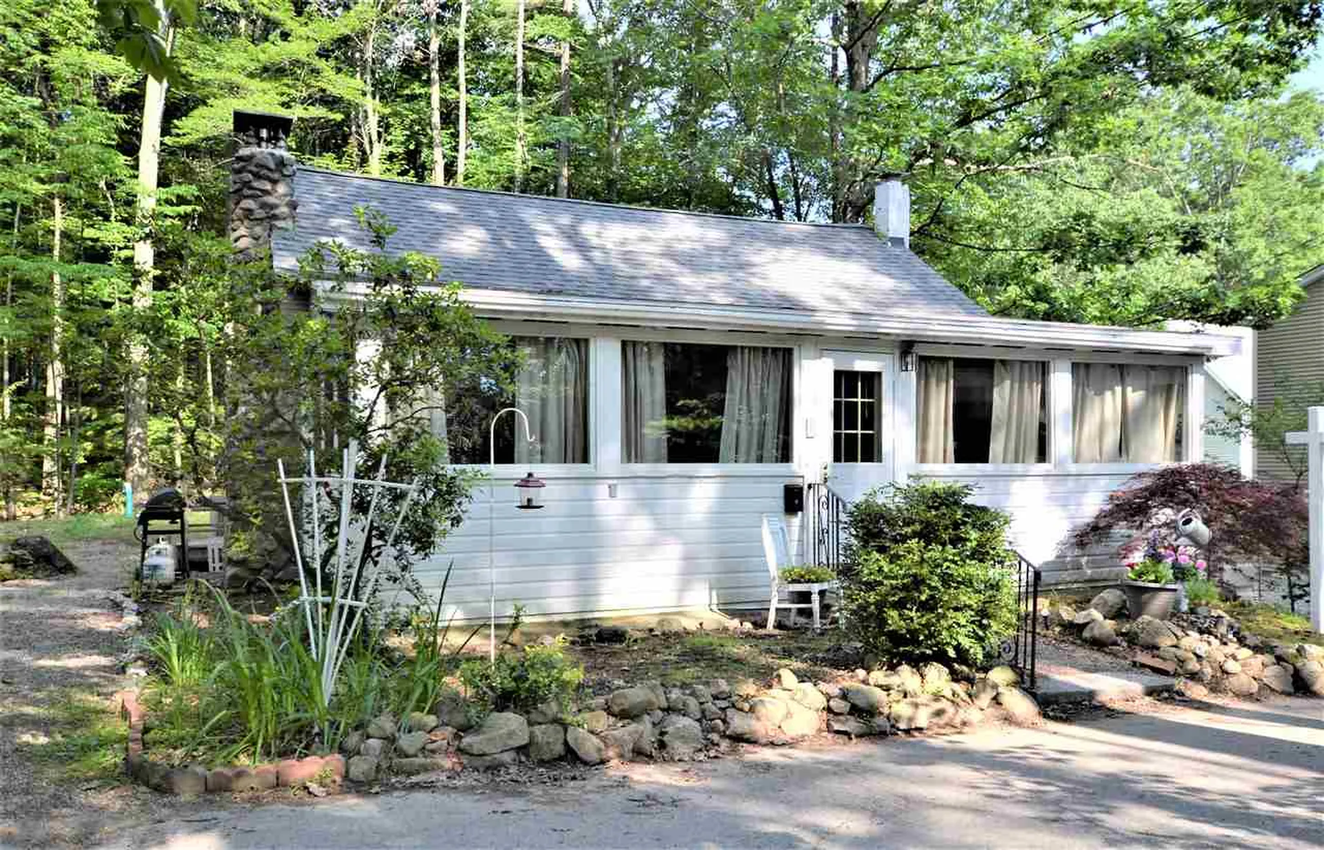 5 Norton Street Amherst NH 03031