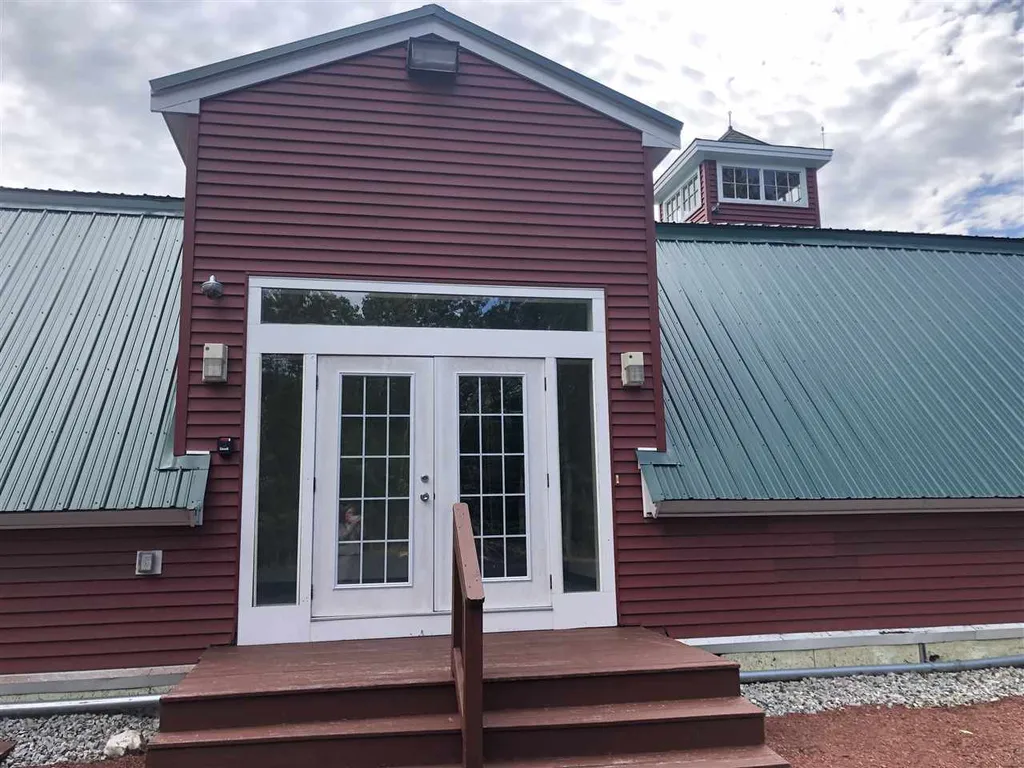 2 Starwood Drive Hampstead NH 03841