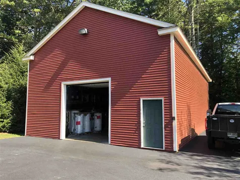 2 Starwood Drive Hampstead NH 03841