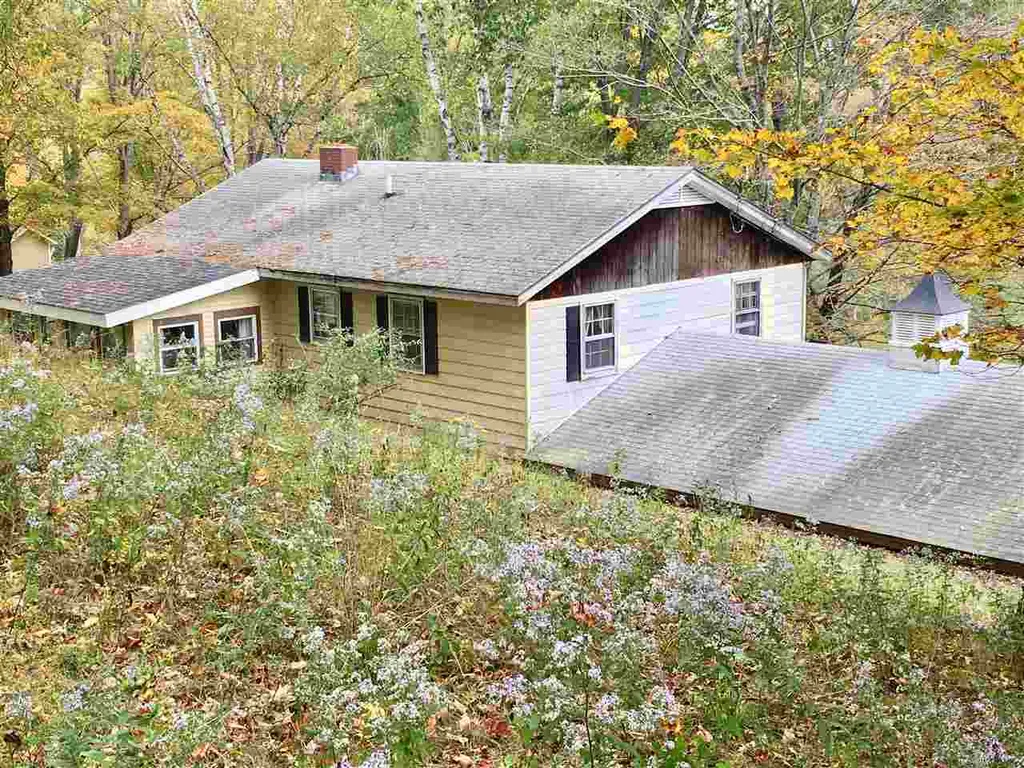 449 Vt Route 12 Hartland VT 05048
