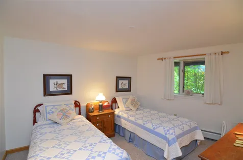 30 Hummingbird Hill Grantham NH 03753