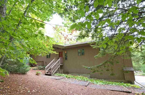 30 Hummingbird Hill Grantham NH 03753