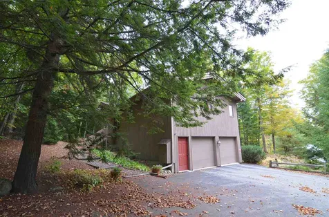 30 Hummingbird Hill Grantham NH 03753