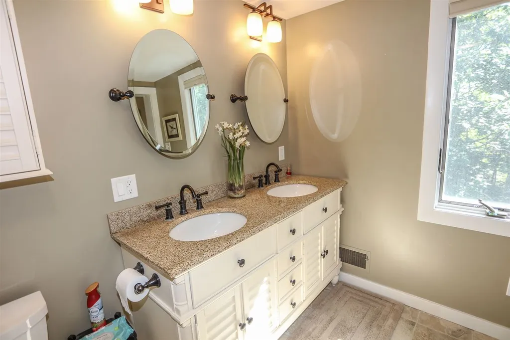 71 Tonset Slope Sunapee NH 03782