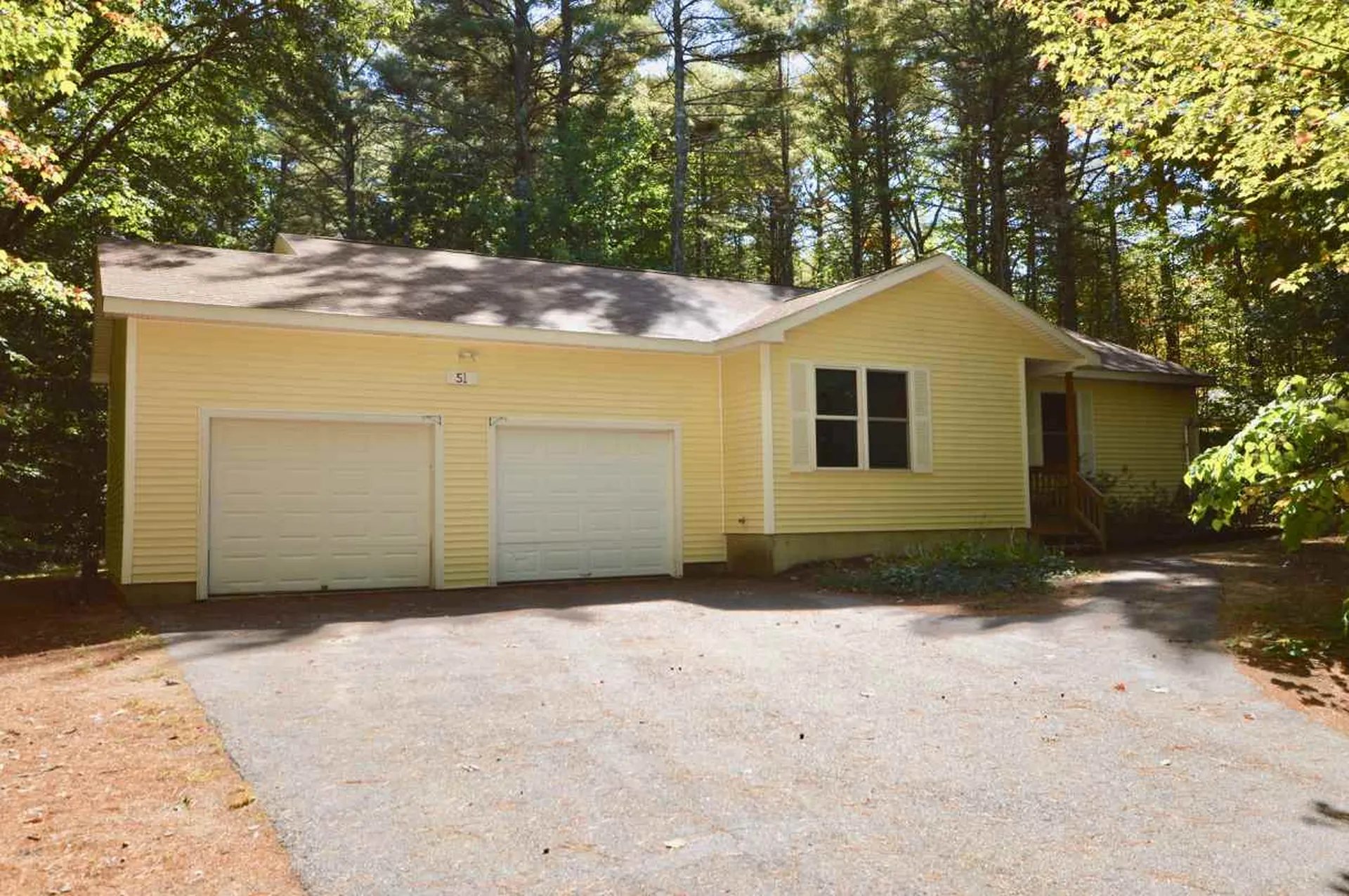51 Friar Tuck Way Wolfeboro NH 03894
