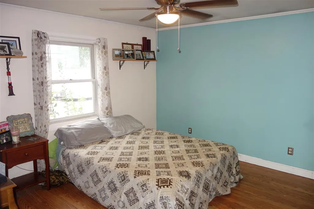 735 Hevey Street Manchester NH 03102