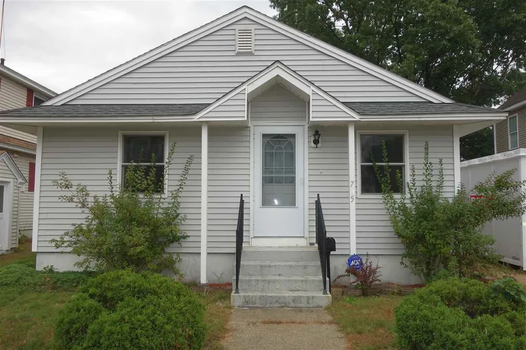 735 Hevey Street Manchester NH 03102