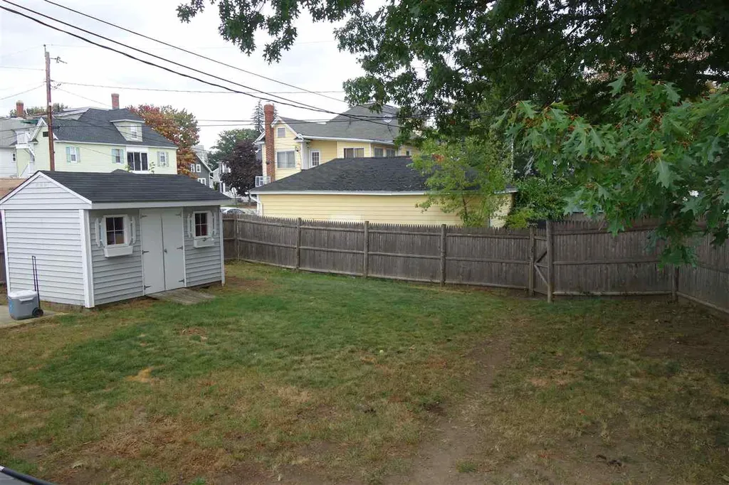 735 Hevey Street Manchester NH 03102