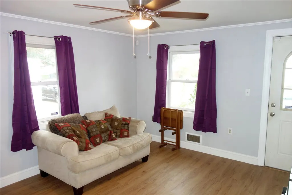 735 Hevey Street Manchester NH 03102