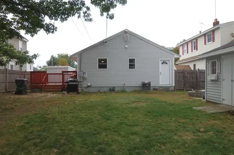 735 Hevey Street Manchester NH 03102