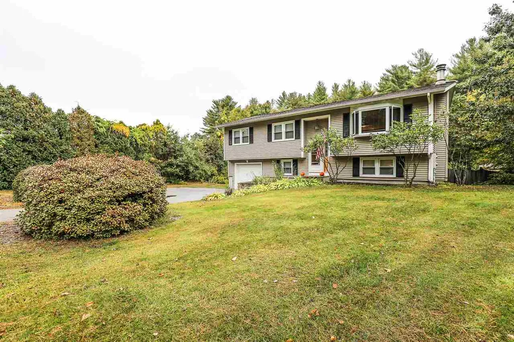 29 Profile Drive Merrimack NH 03054