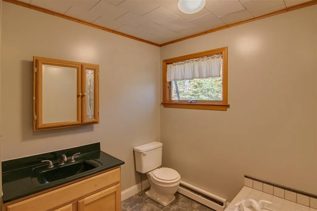 20 Old Lincoln Avenue Lisbon NH 03585