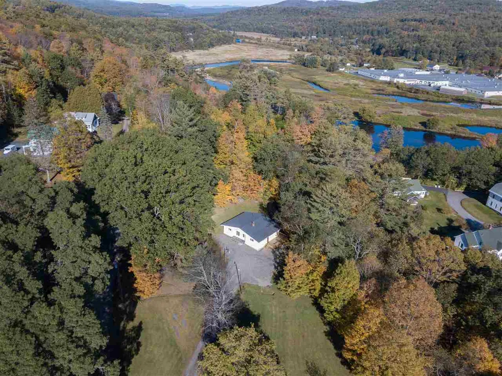 20 Old Lincoln Avenue Lisbon NH 03585