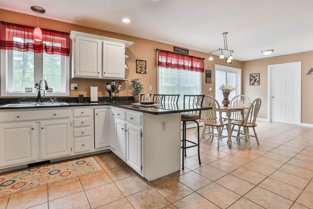 1 Tebbetts Lane Bedford NH 03110