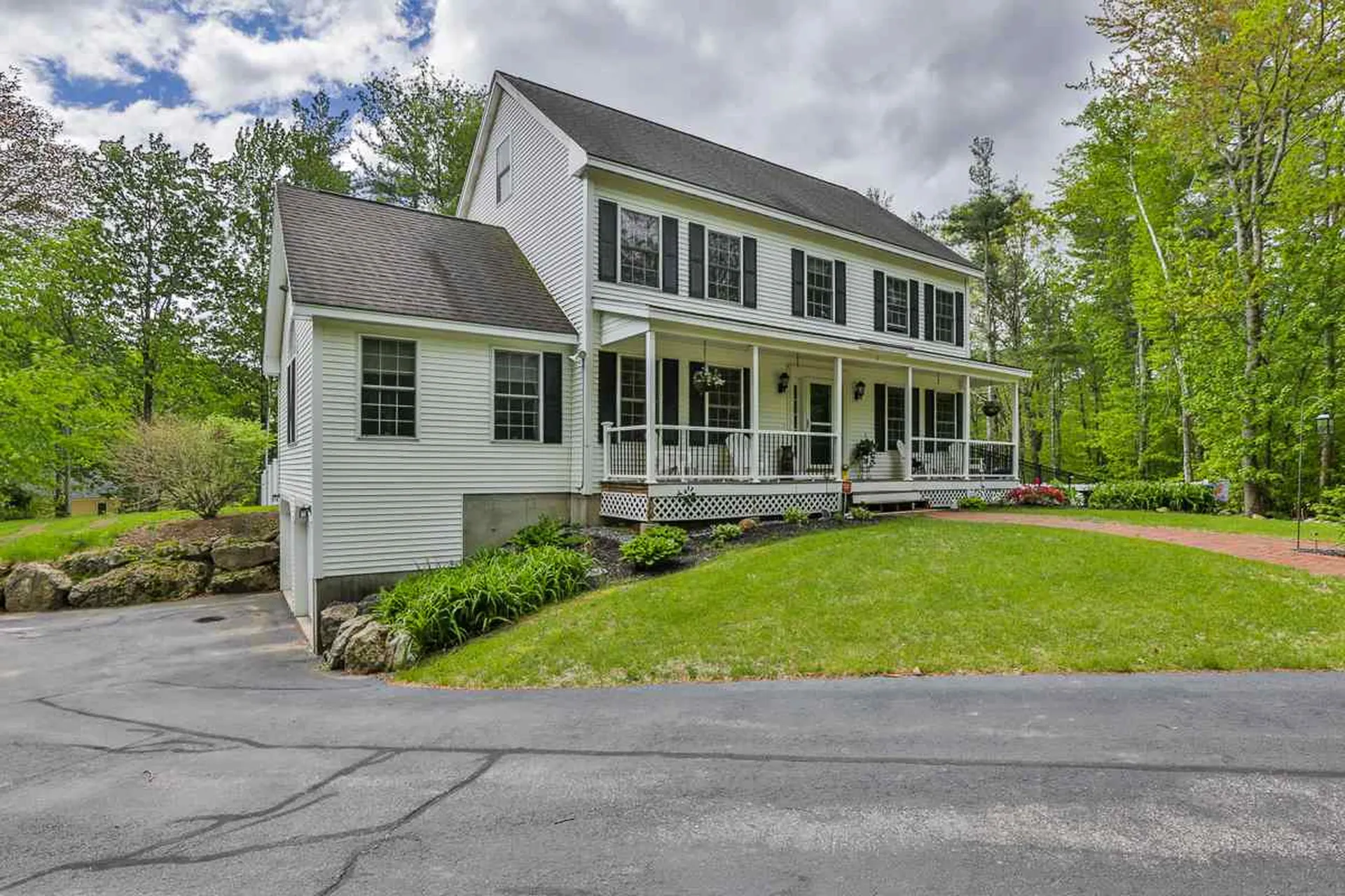 1 Tebbetts Lane Bedford NH 03110