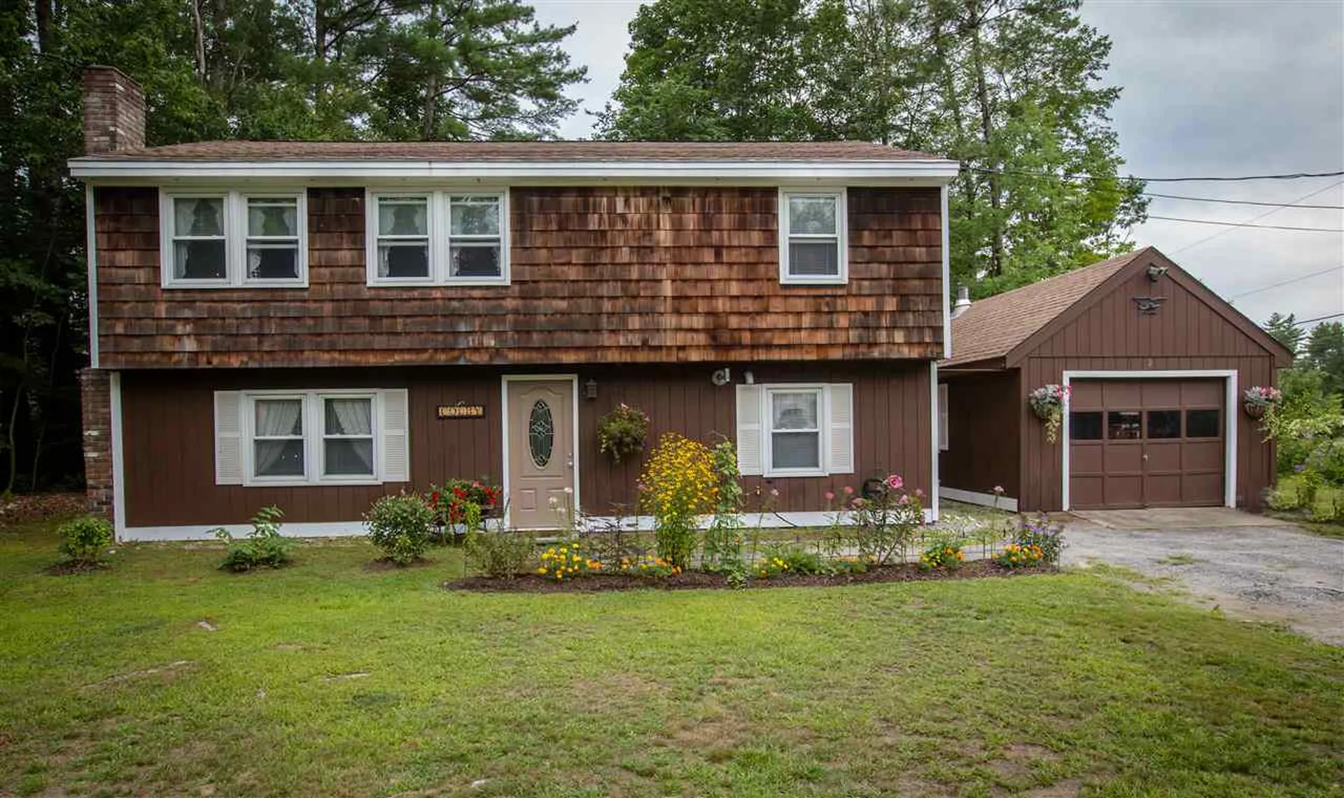 2 Killarney Lane Newport NH 03773