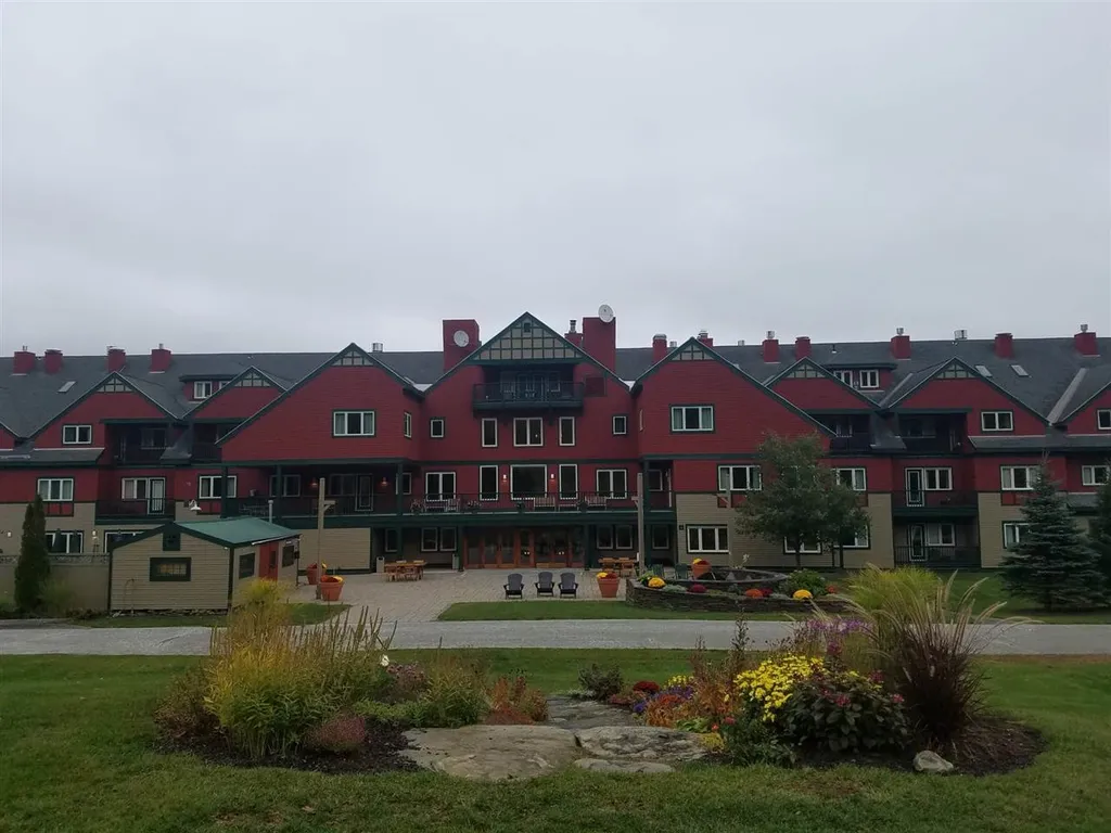 89 Grand Summit Way Dover VT 05356