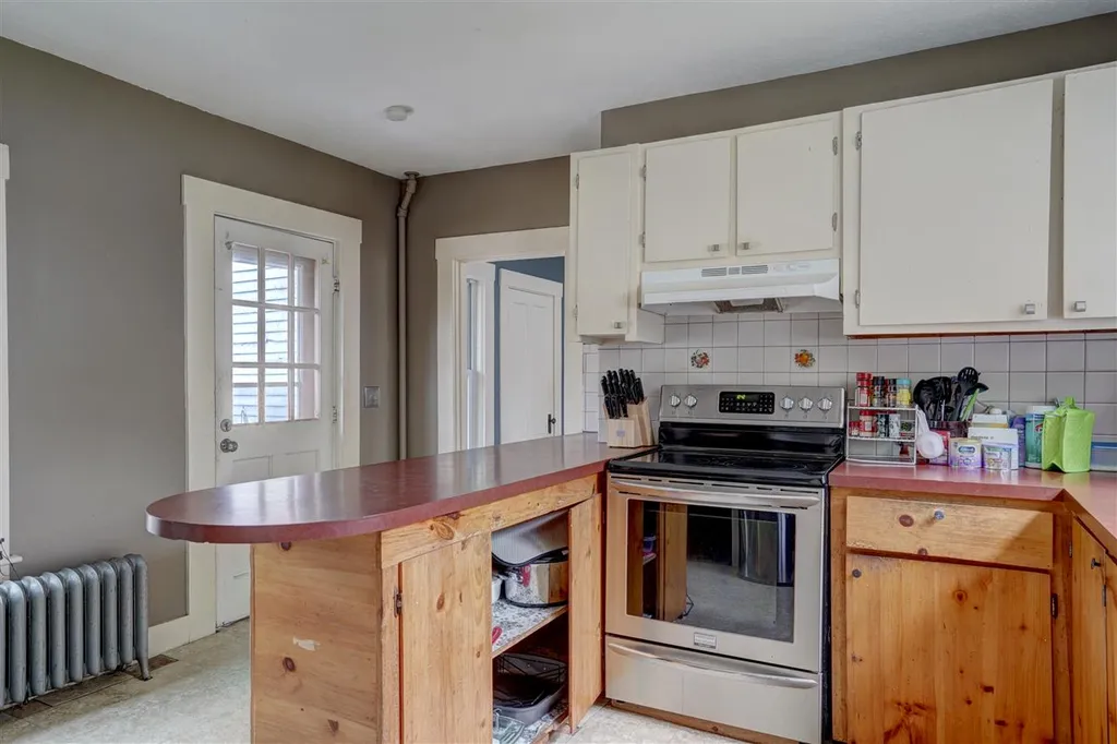 4 Elm Street Merrimack NH 03054