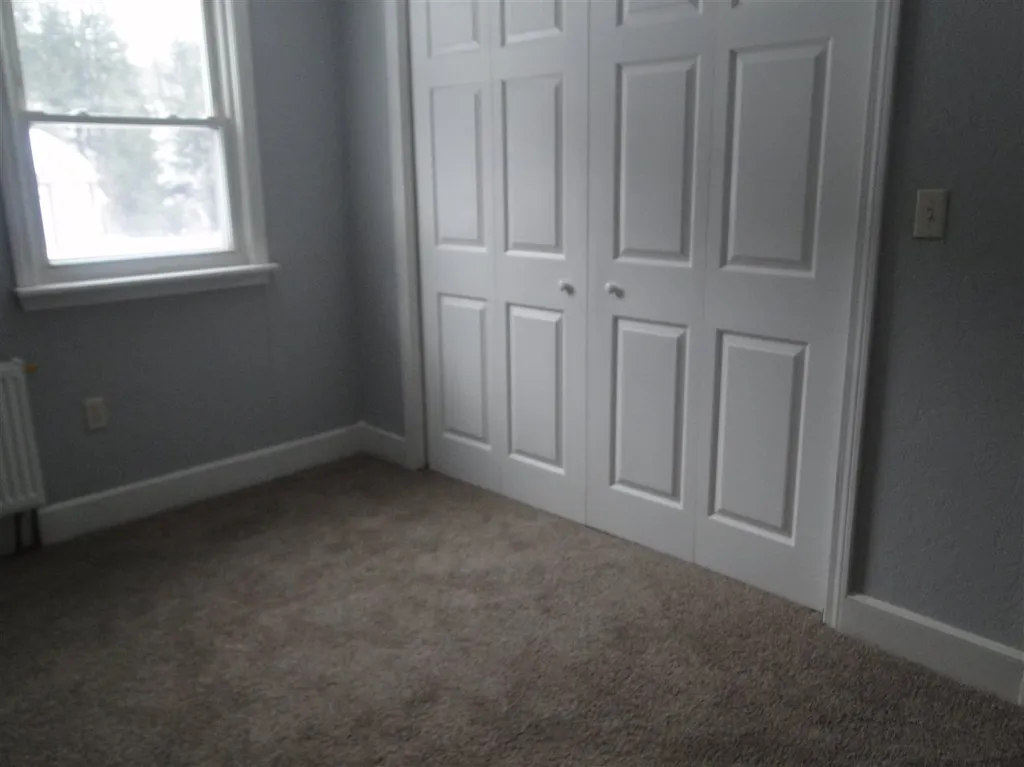 31 Shop Road Hill NH 03243