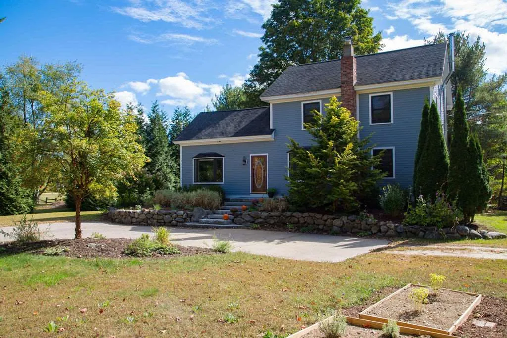 9 Mallego Road Barrington NH 03825