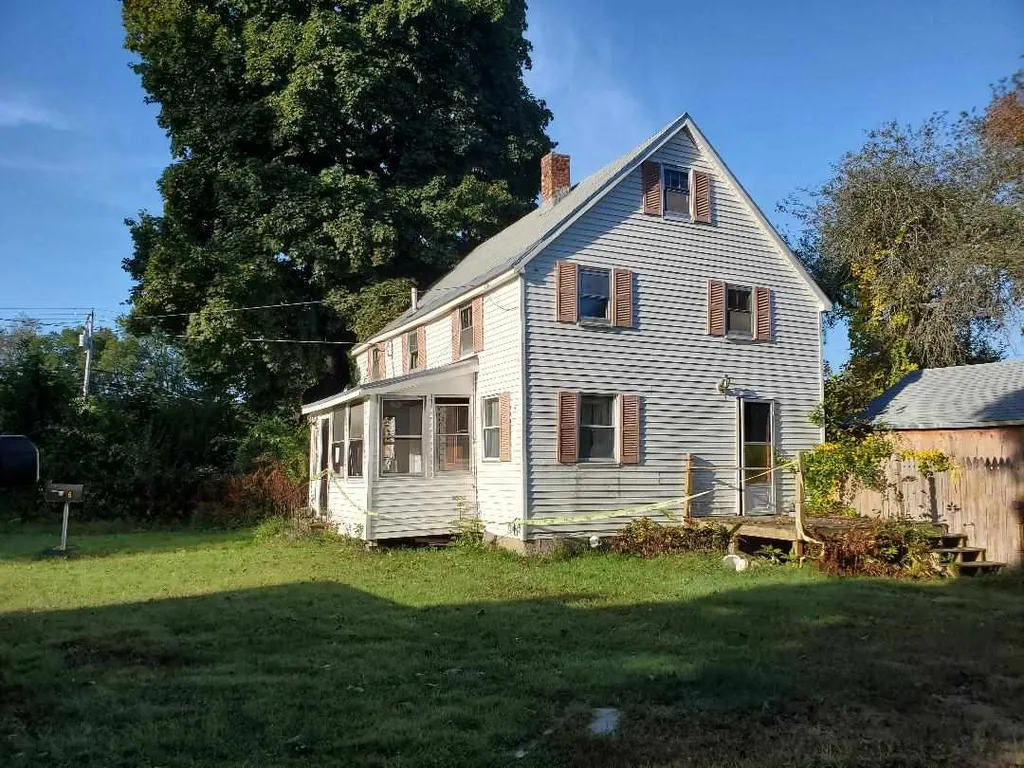 6 Avon Avenue Dover NH 03820