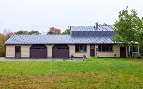 33 Octagon Drive Charlestown NH 03603