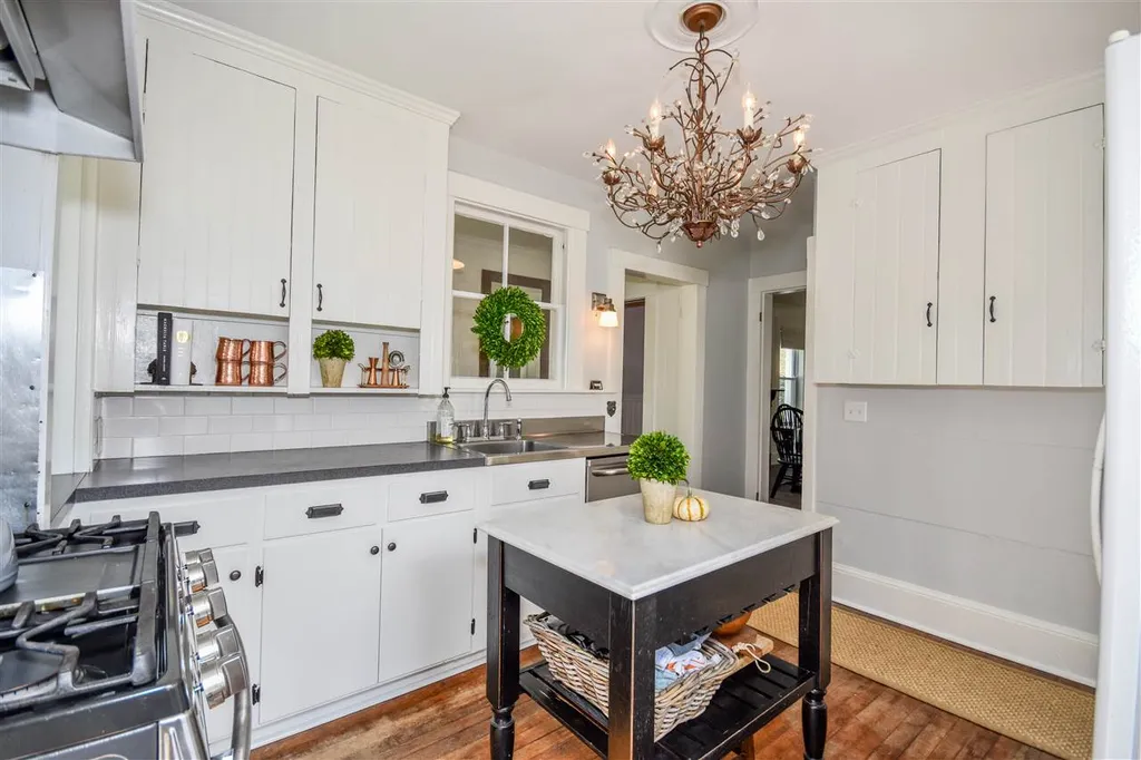 19 Rutland Street Dover NH 03820