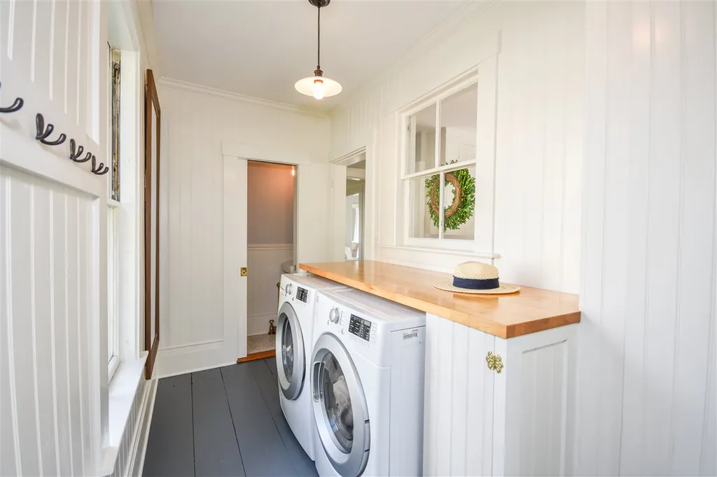 19 Rutland Street Dover NH 03820
