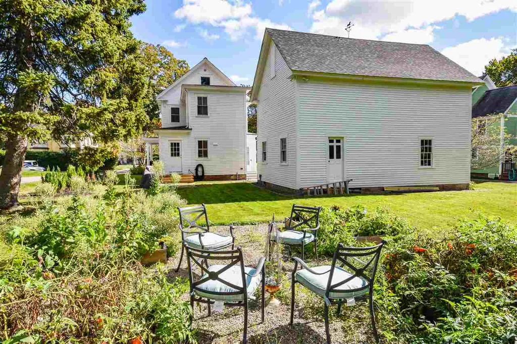 19 Rutland Street Dover NH 03820