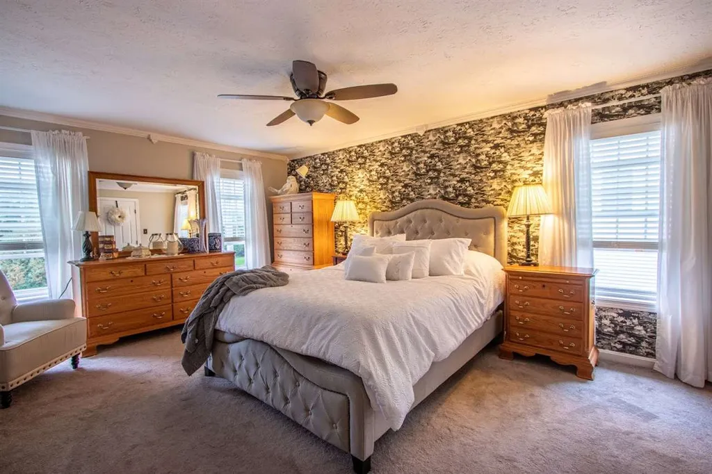 133 Stonington Drive Manchester NH 03109