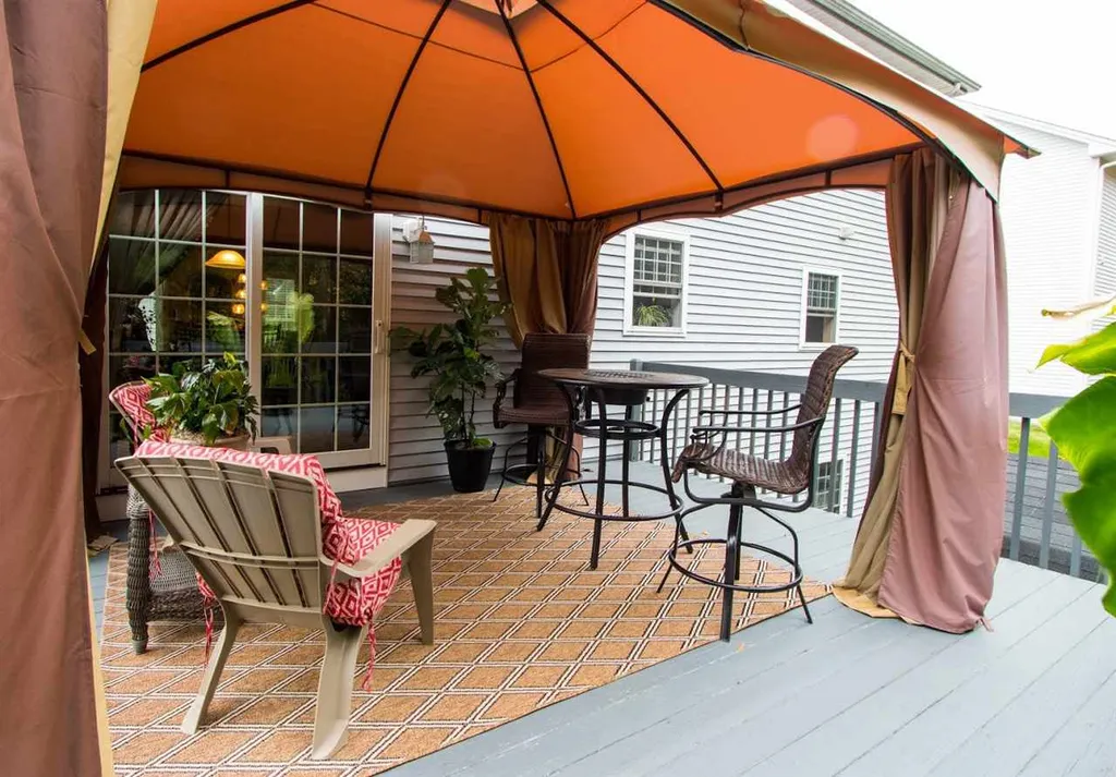 133 Stonington Drive Manchester NH 03109