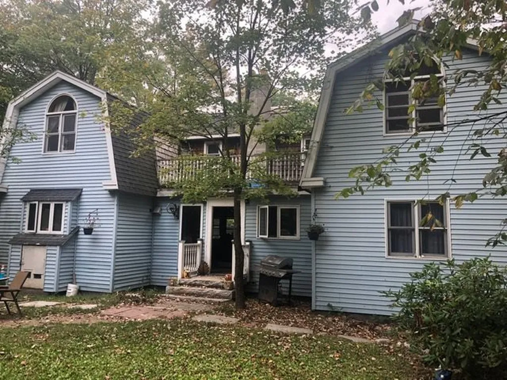 119 Mammoth Road Hooksett NH 03106