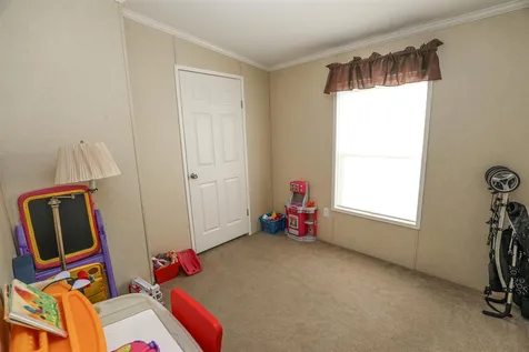 13 Longmeadow Drive Concord NH 03301